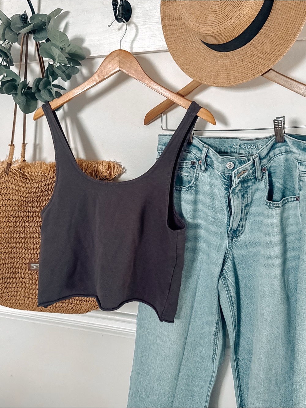 Aerie Cropped Scoop Neck Tank Open Back